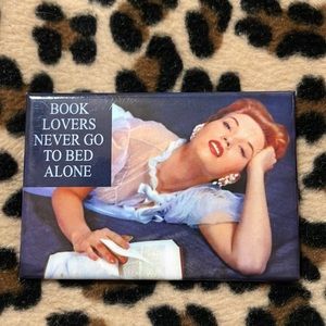2012 Book Lovers Never Go To Bed Alone Fridge Magnet Wine Funny Library Kitsch